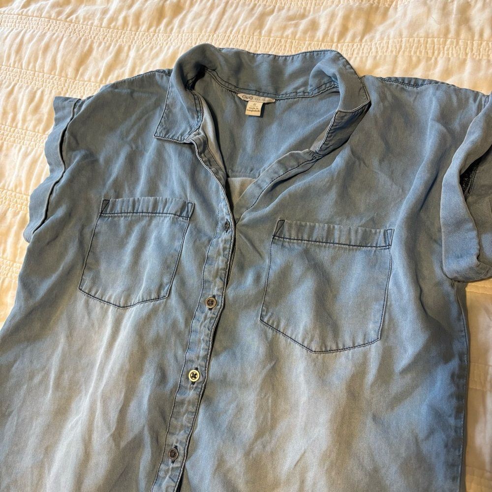 Cato Button-Up Top Blue - Picture 3 of 5